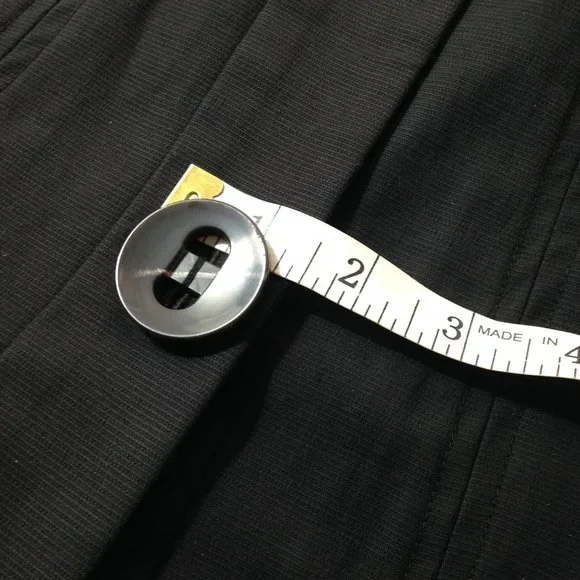 Like New Blazer Nice Thick Material Fits Like M/L Front/Side Hidden Pockets - Picture 6 of 16